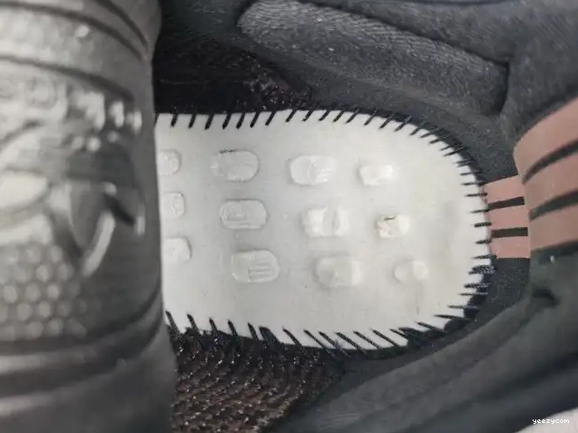 Oat Black Boost MX Yeezy 350 GW3774 V2 Adidas 0630
